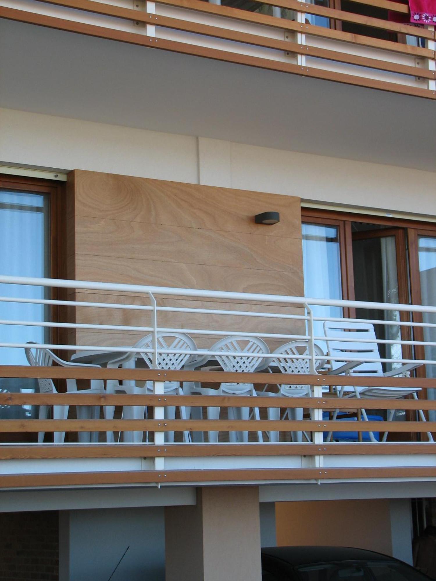 Monica Apartment Бибионе Екстериор снимка